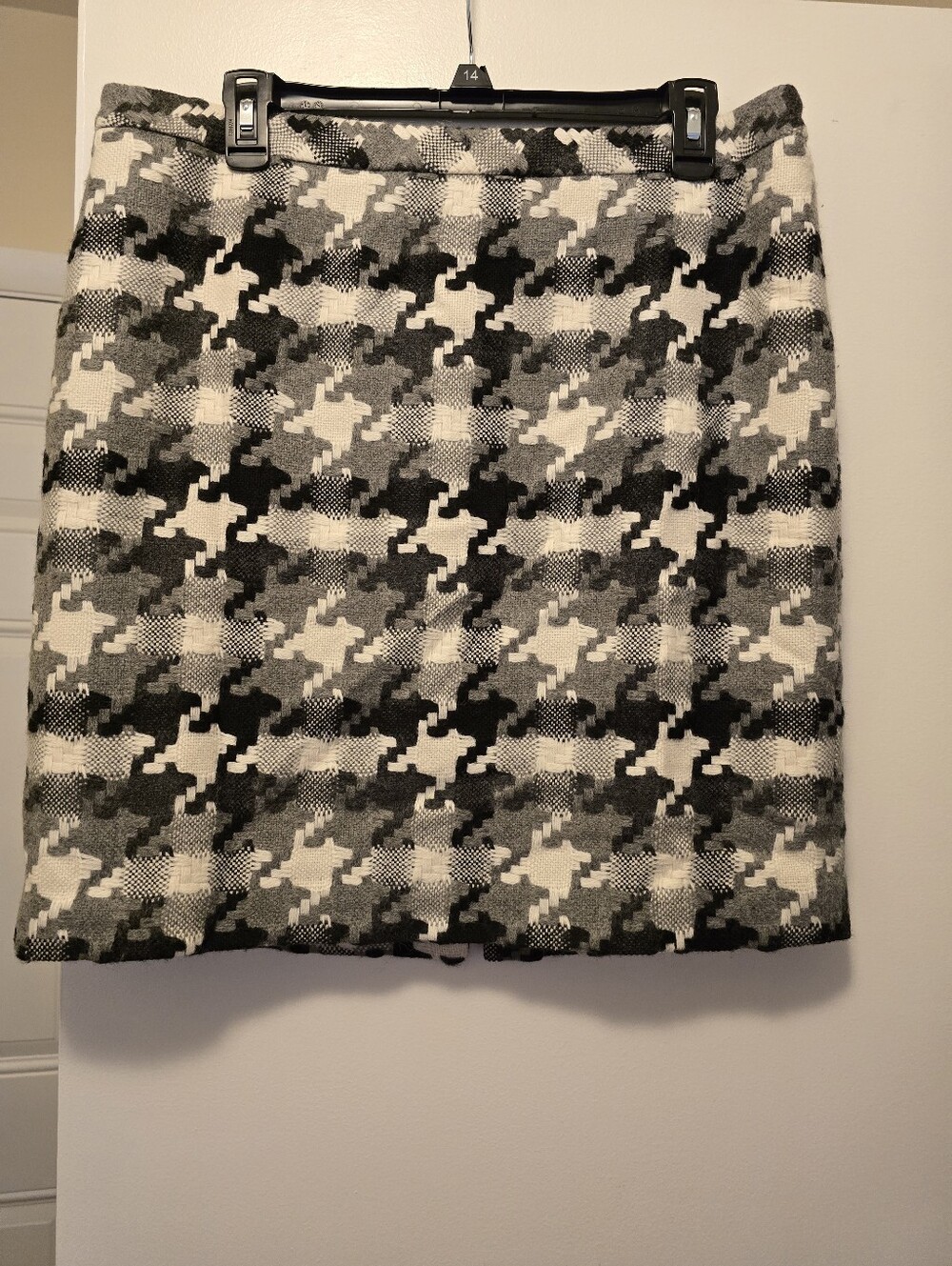 LOFT Bold Houndstooth Tweed Wool Blend Lined Straight Skirt Size 14P